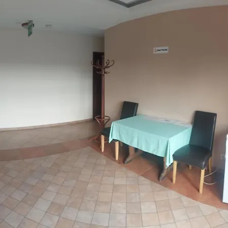 イン Pod Dylizansem