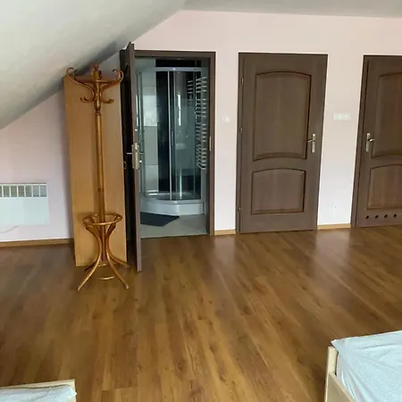 イン Pod Dylizansem Kościelec